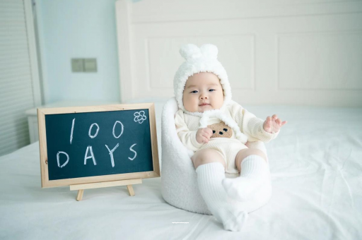 靖江宝宝多大开始攒肚子